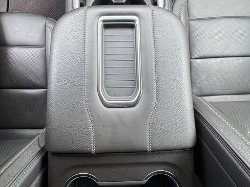 Used 2024 GMC Yukon Denali AWD/4WD image 26