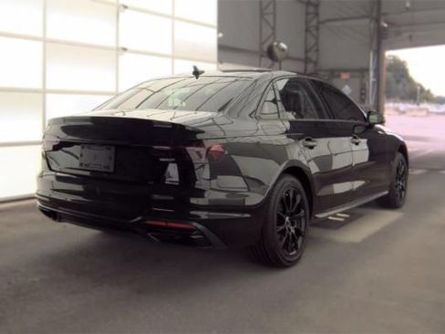 Used 2022 Audi A4 2.0T Premium AWD/4WD image 4