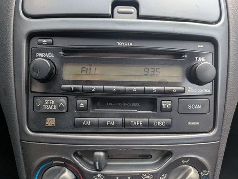 Used 2003 Toyota Celica GT w/ Upgrade Value Pkg FWD image 16