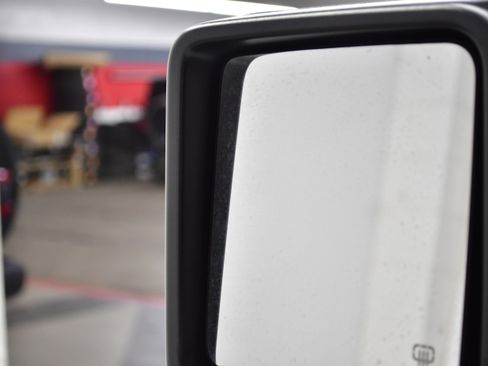 Used 2022 Jeep Wrangler Unlimited Sahara w/ Cold Weather Group image 22