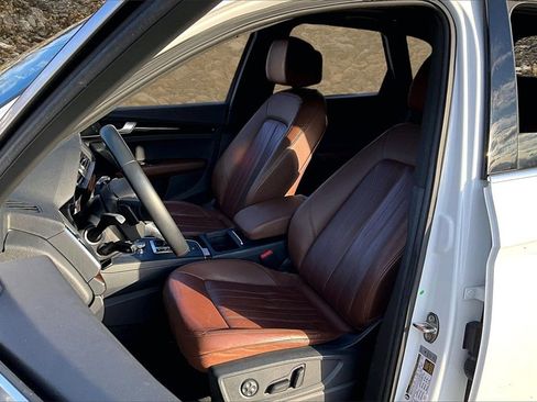 Used 2018 Audi Q5 2.0T Premium Plus w/ Premium Plus Package image 22