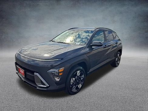 Used 2024 Hyundai Kona SEL AWD/4WD image 8