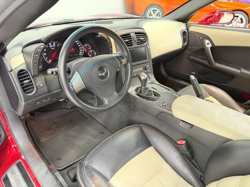 Used 2008 Chevrolet Corvette Coupe w/ Preferred Equipment Group RWD image 5