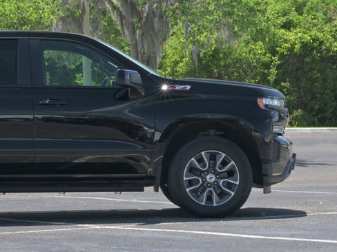 Used 2019 Chevrolet Silverado 1500 RST w/ All-Star Edition image 6