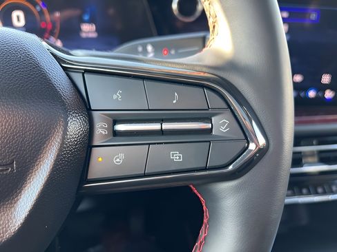 Used 2024 Chevrolet Traverse RS w/ LPO, Floor Liner Package image 19