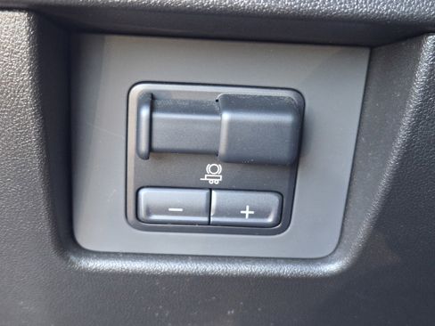 Used 2023 Chevrolet Colorado Trail Boss w/ LPO, Dark Essentials Package image 26