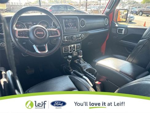 Used 2018 Jeep Wrangler Unlimited Sahara w/ Safety Group image 36