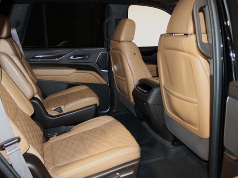 Used 2022 Cadillac Escalade Sport w/ Touring Package image 74