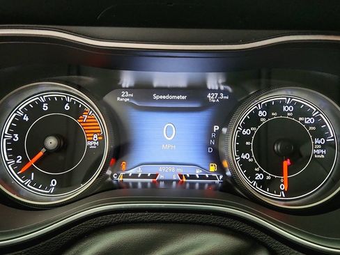 Used 2021 Jeep Cherokee Trailhawk w/ Trailer Tow Group AWD/4WD image 13