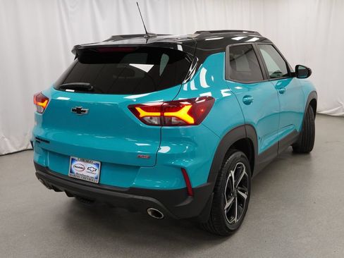 Certified 2022 Chevrolet TrailBlazer RS AWD/4WD image 2