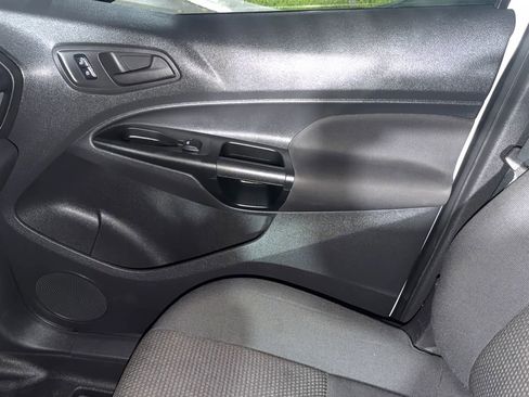 Used 2017 Ford Transit Connect XL image 26