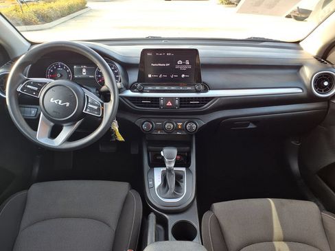 Used 2024 Kia Forte LXS FWD image 32