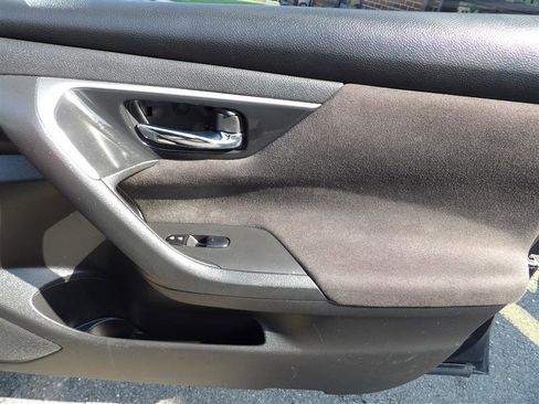 Used 2013 Nissan Altima 2.5 S image 16