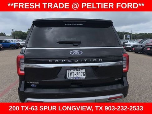 Used 2023 Ford Expedition Max Platinum AWD/4WD image 9