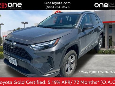 Used 2025 Toyota RAV4 XLE FWD image 1