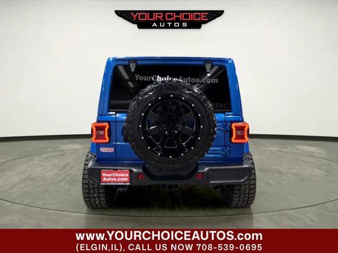 Used 2022 Jeep Wrangler Unlimited Sahara AWD/4WD image 4