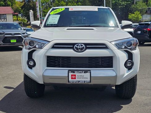 Certified 2023 Toyota 4Runner TRD Off-Road Premium w/ Moonroof Package AWD/4WD image 2
