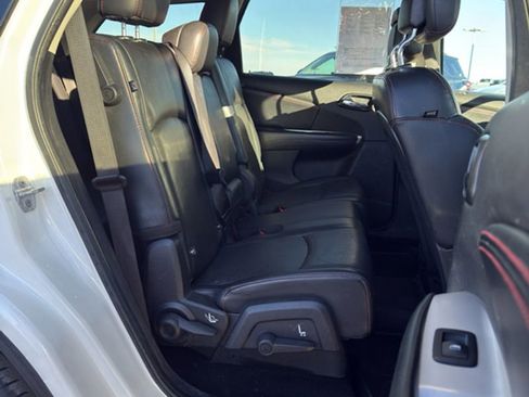 Used 2014 Dodge Journey R/T w/ Flexible Seating Group image 15