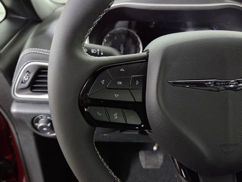 New 2026 Chrysler Pacifica Select image 17