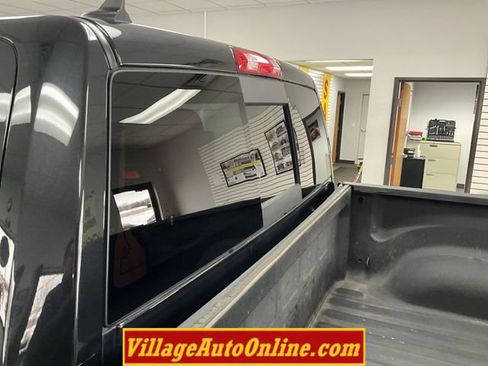 Used 2016 RAM 1500 Rebel image 33