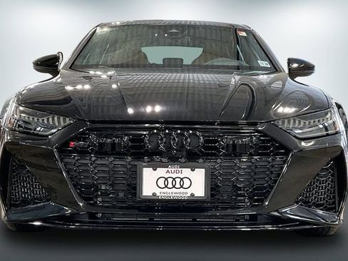 Used 2024 Audi RS 7 Performance AWD/4WD image 3