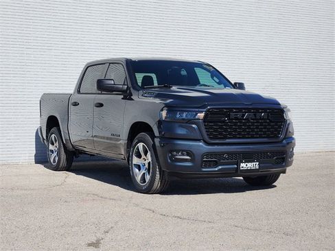 New 2026 RAM 1500 Express image 2