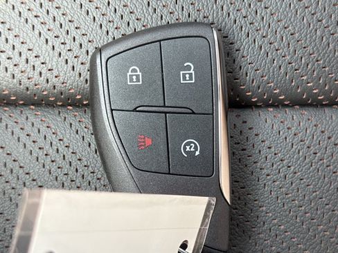 New 2026 GMC Canyon AT4 w/ AT4 Premium Package AWD/4WD image 24
