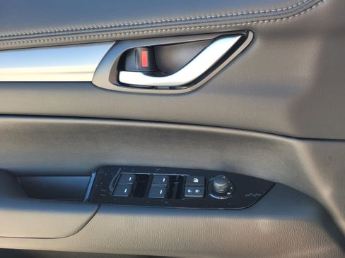 New 2025 MAZDA CX-5 AWD 2.5 S w/ Preferred Package image 23