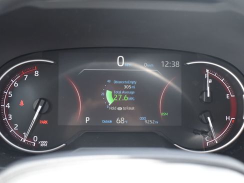 Certified 2025 Toyota RAV4 LE AWD/4WD image 10