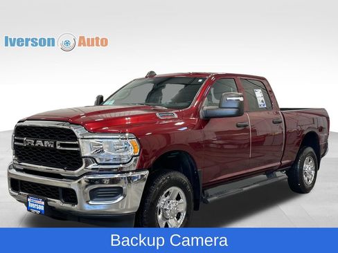 Used 2024 RAM 2500 Tradesman w/ Chrome Appearance Group AWD/4WD image 5