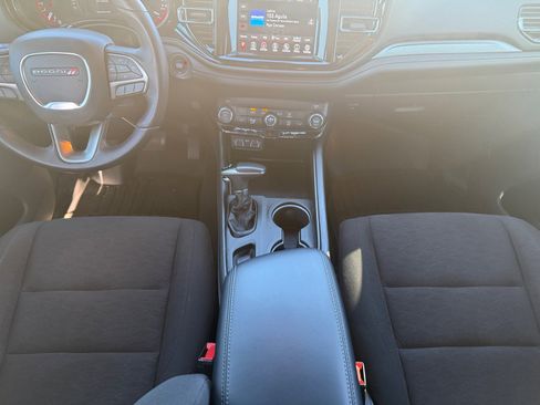 Used 2021 Dodge Durango SXT image 27