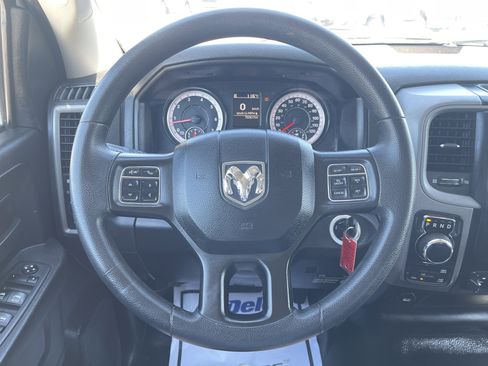 Used 2022 RAM 1500 Tradesman w/ Chrome Appearance Group AWD/4WD image 17