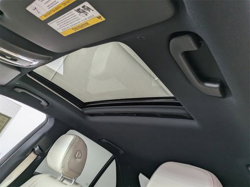 New 2026 Mercedes-Benz GLE 350 4MATIC image 12