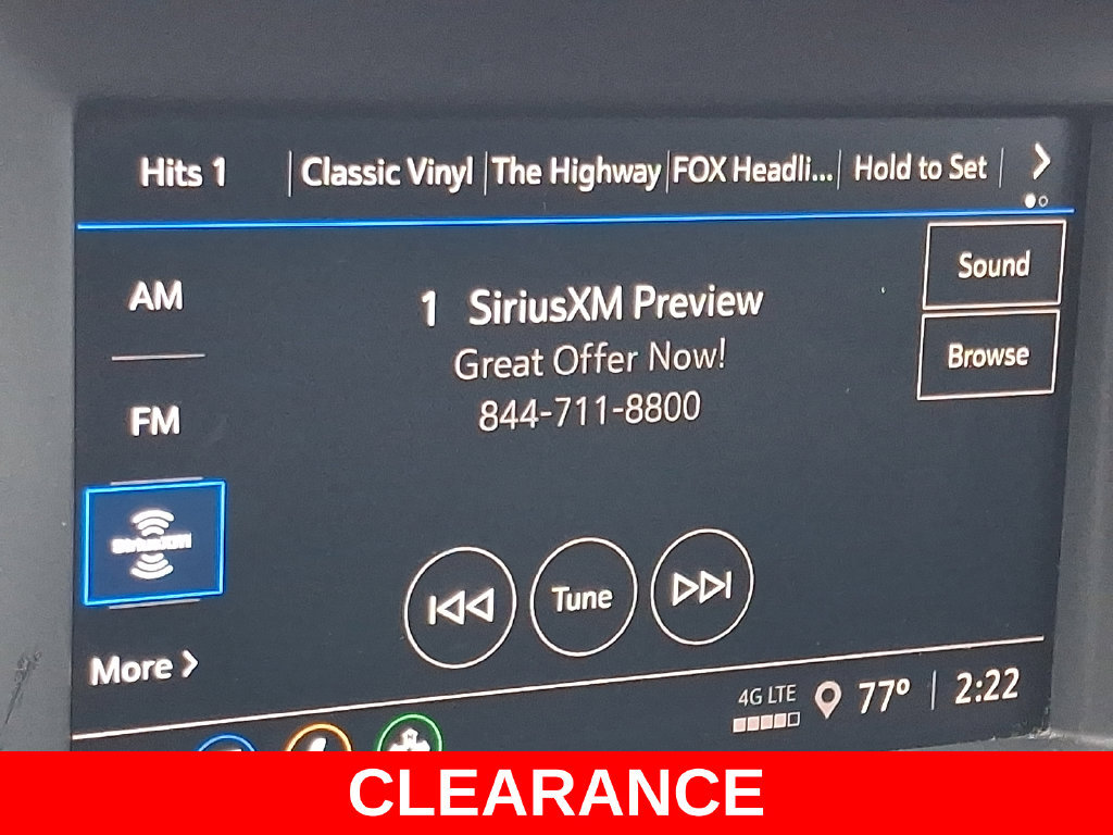 Used 2024 GMC Terrain SLE AWD/4WD image 17