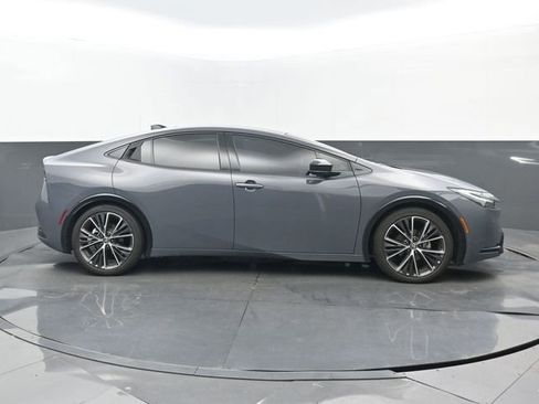 Used 2024 Toyota Prius Limited FWD image 2