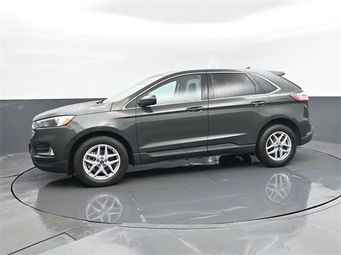 Used 2022 Ford Edge SEL w/ Convenience Package image 5