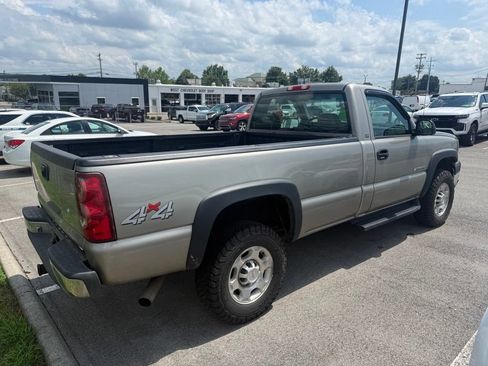 Used 2003 Chevrolet Silverado 2500 W/T AWD/4WD image 5