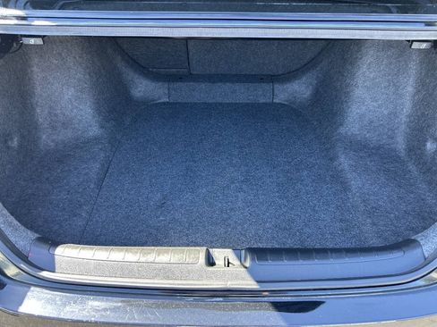 Used 2018 Honda Accord Touring image 21