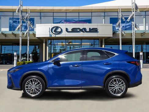 Certified 2025 Lexus NX 350 AWD w/ Accessory Package (2T) image 3