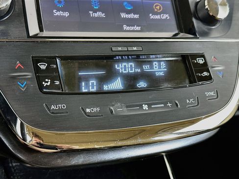 Used 2017 Toyota Avalon XLE Plus w/ All Weather Liner Package FWD image 23