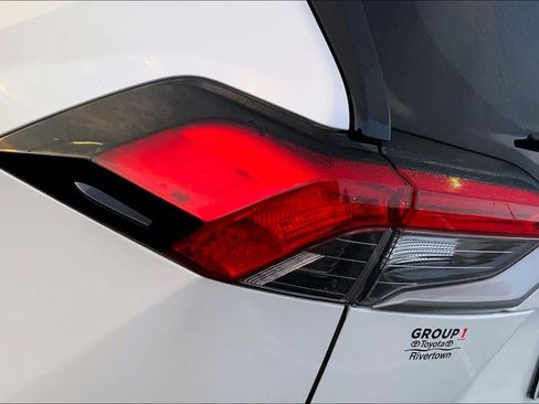 Used 2023 Toyota RAV4 XSE AWD/4WD image 27