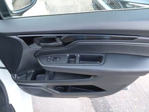 Used 2025 Honda Odyssey Touring image 34