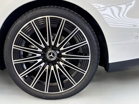 New 2026 Mercedes-Benz CLE 300 4MATIC Coupe image 29