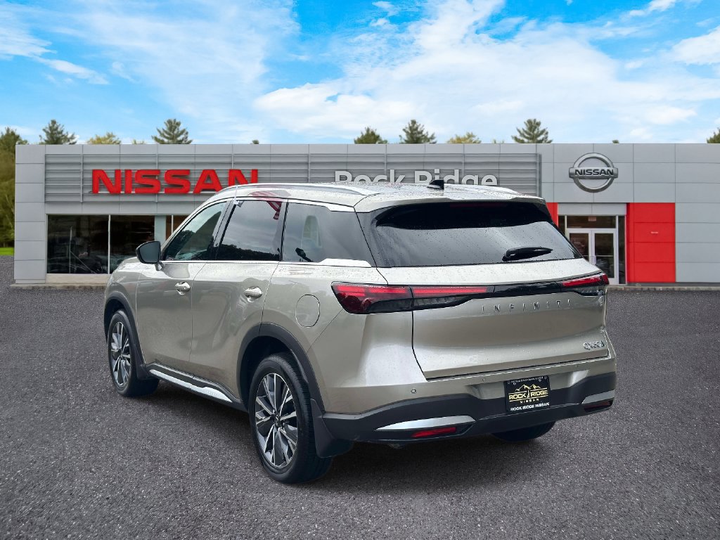 Used 2026 INFINITI QX60 Luxe w/ Cargo Package AWD/4WD image 4
