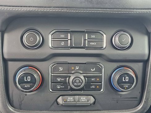 Used 2023 Chevrolet Tahoe 2WD w/ Remote Keyless Entry Package image 25