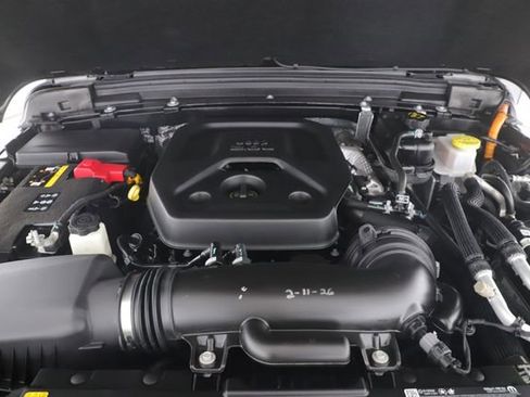 Used 2025 Jeep Wrangler Unlimited Sport S 4xe image 15