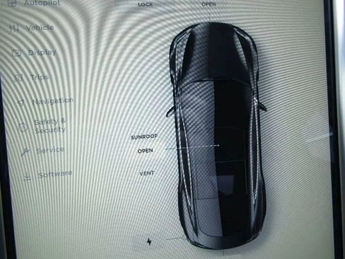 Used 2015 Tesla Model S 85D image 25