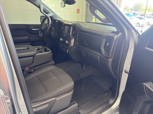 Used 2025 GMC Sierra 1500 Pro w/ Graphite Edition AWD/4WD image 9