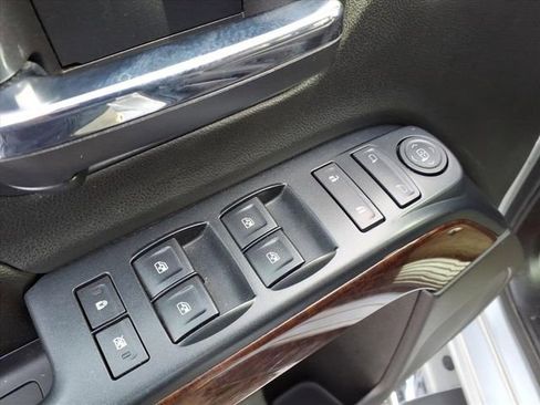 Used 2016 GMC Sierra 1500 SLE image 23