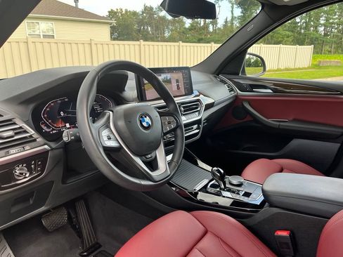 Used 2024 BMW X3 xDrive30i w/ Premium Package w/ZPA AWD/4WD image 17